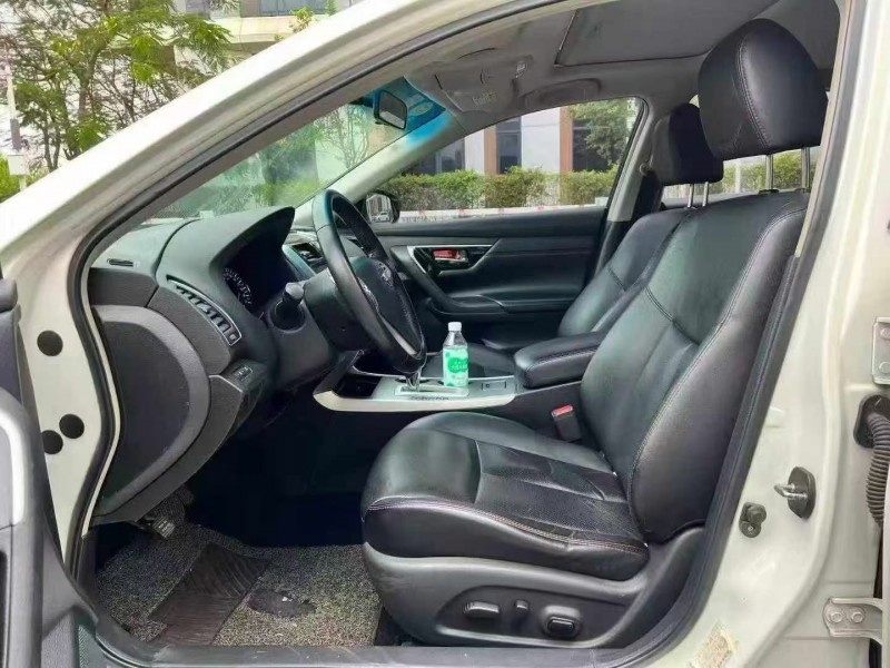 广州18年日产天籁5