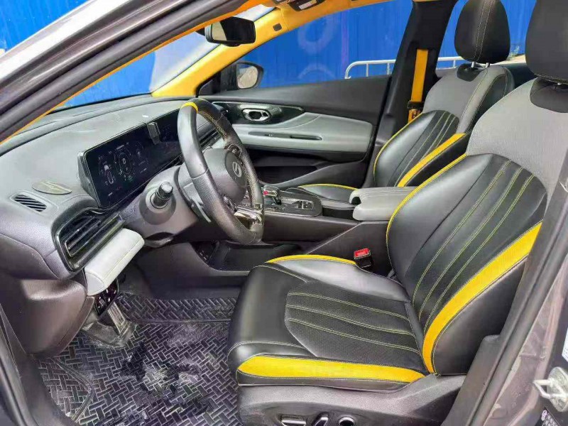 南宁21年传祺影豹4