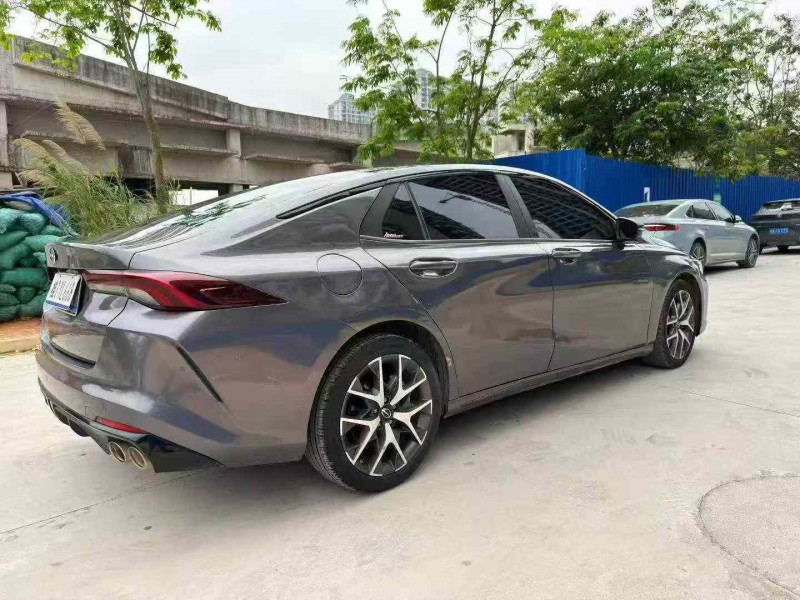 南宁21年传祺影豹7