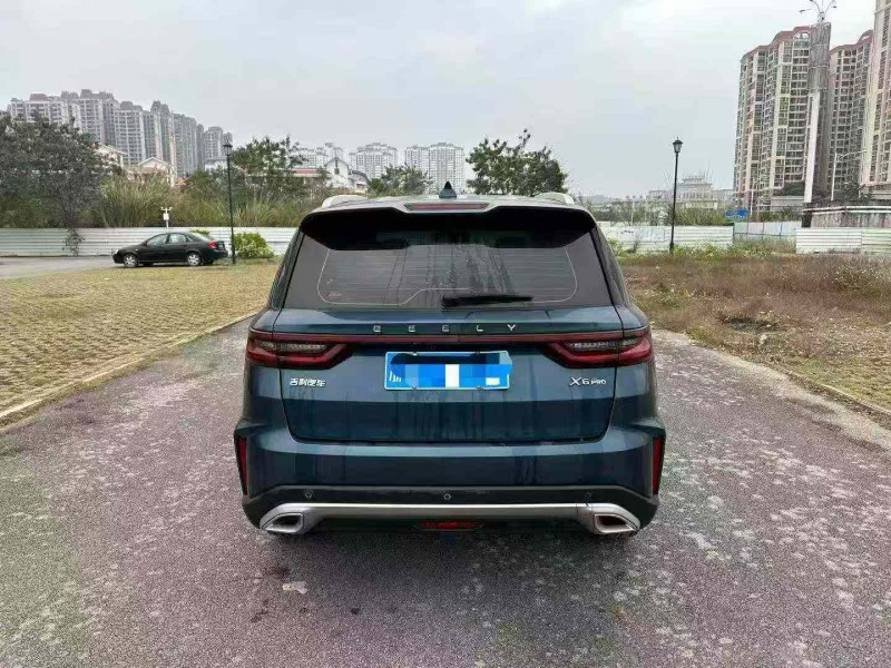 南宁23年吉利远景9