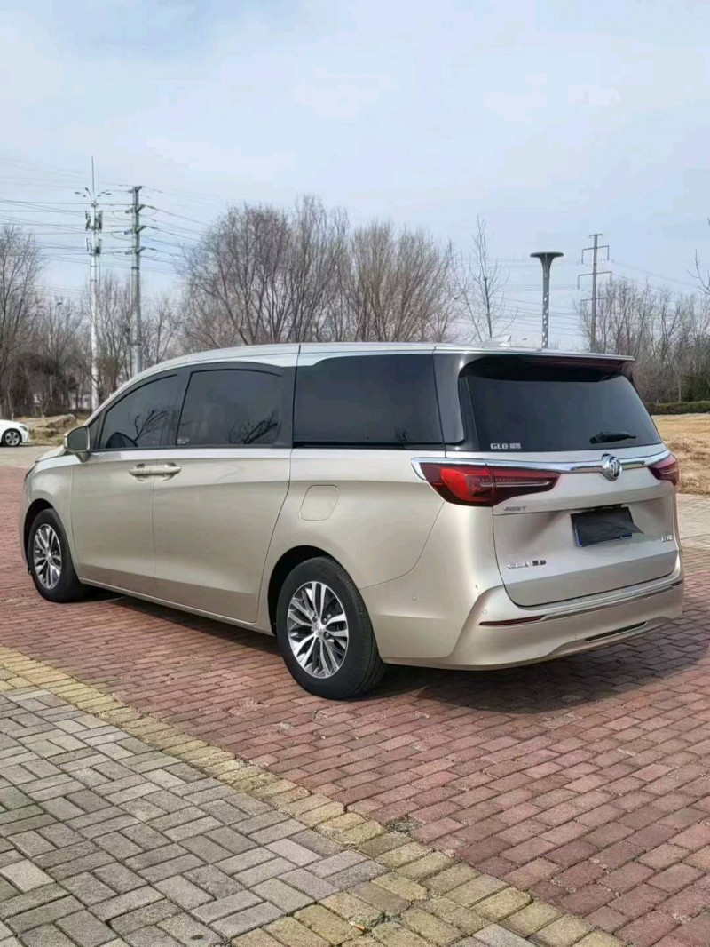 聊城21年别克GL86