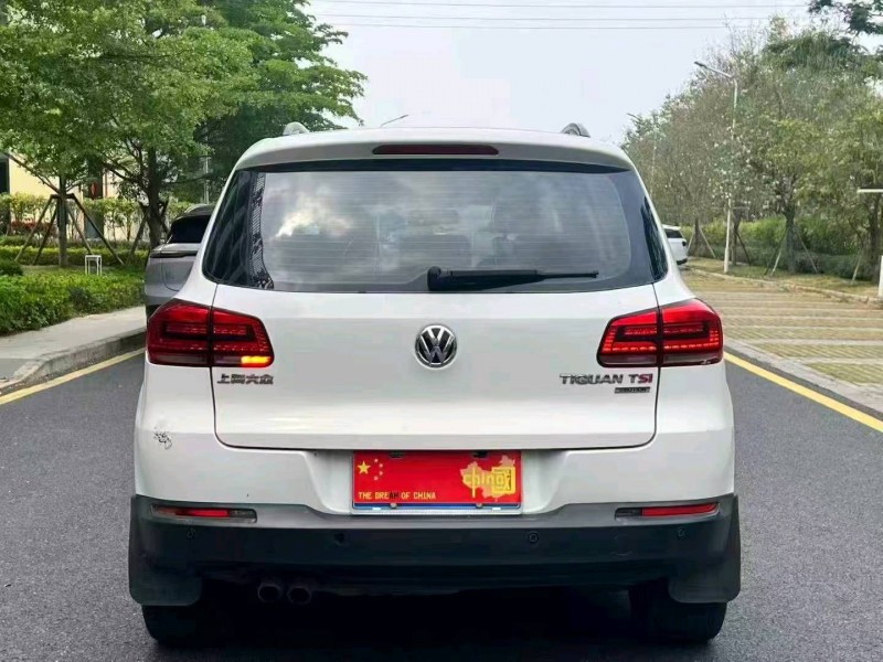 广州15年大众途观5