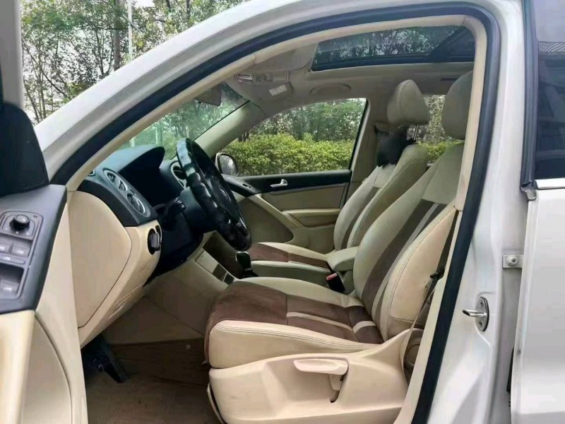 广州15年大众途观7