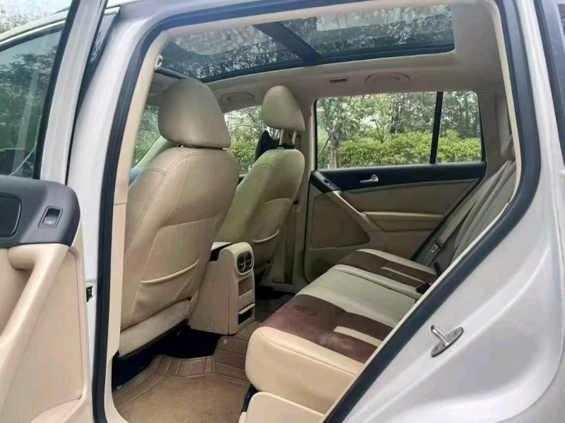 广州15年大众途观8