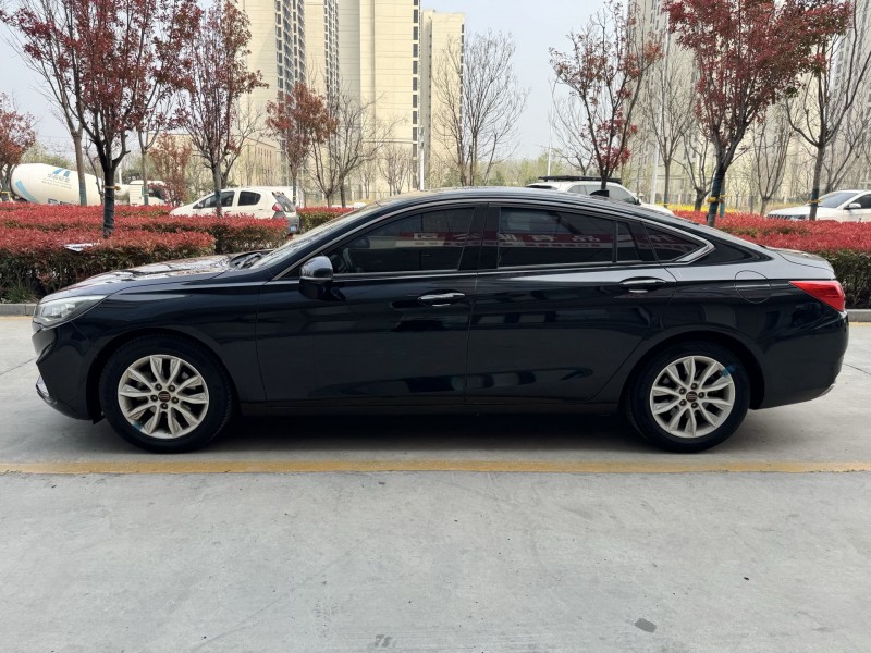 济宁20年红旗H58