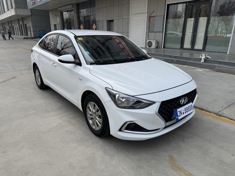 济宁18年现代悦动3