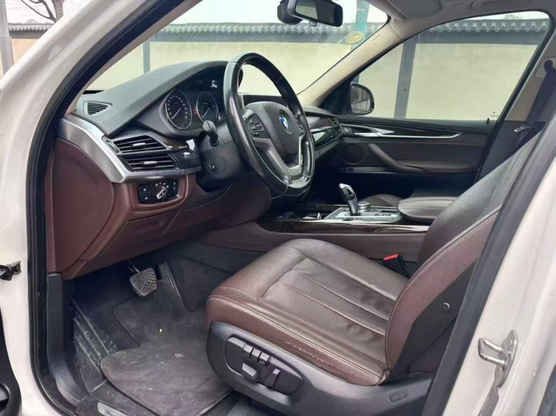 郑州17年宝马X54