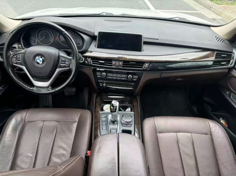 郑州17年宝马X56