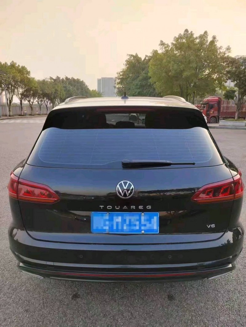 重庆24年大众途锐8