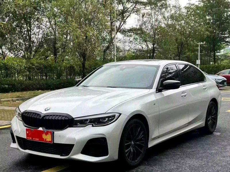 广州22年宝马3系2