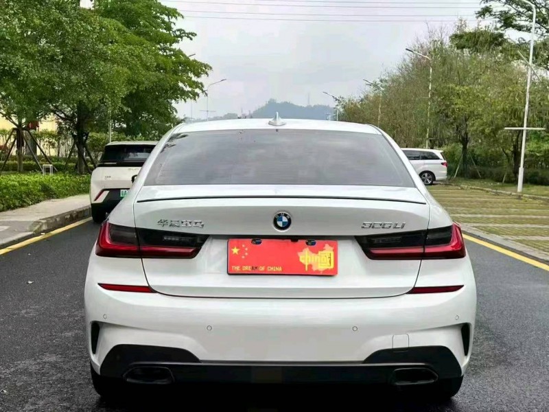 广州22年宝马3系5