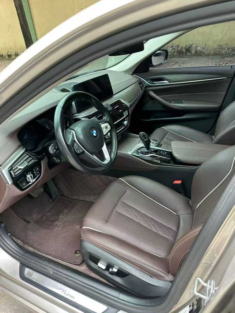 中山20年宝马5系4