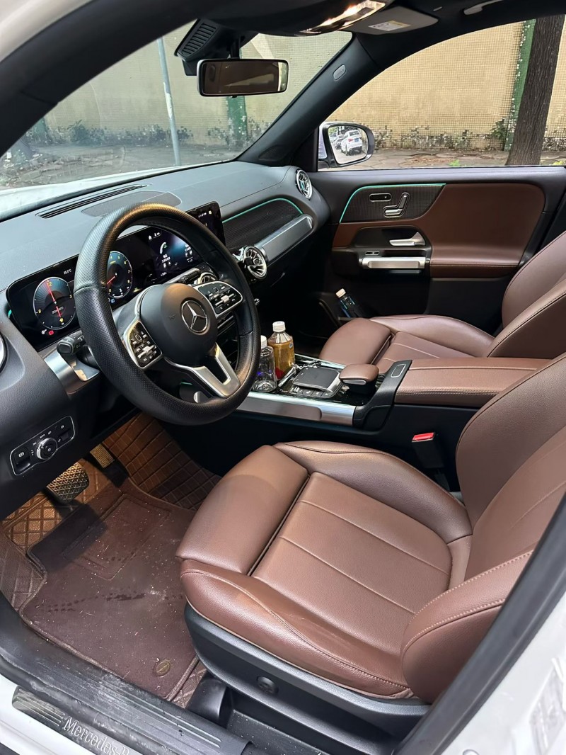 中山21年奔驰GLB4