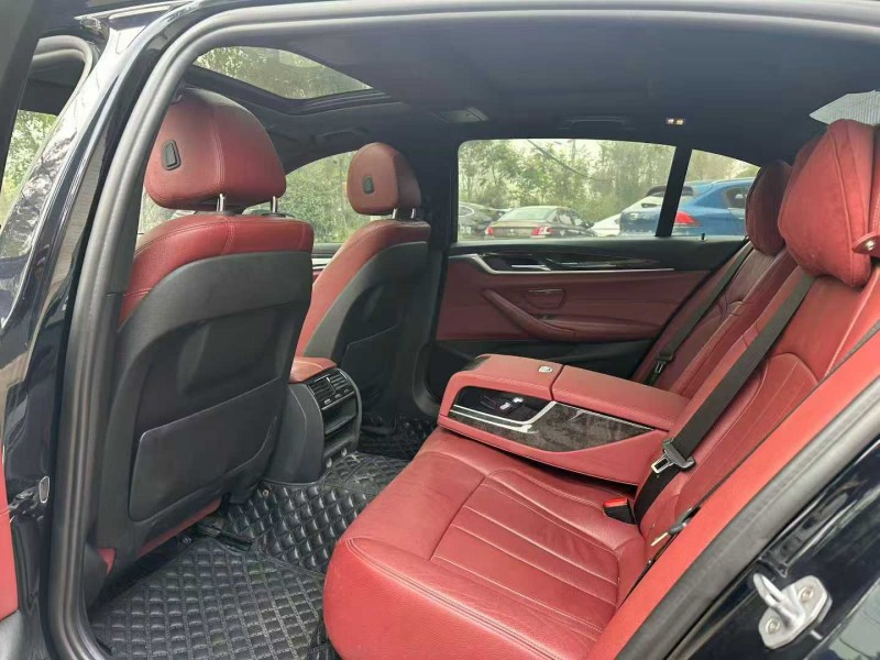 徐州18年宝马5系4