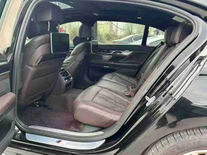 徐州18年宝马7系4