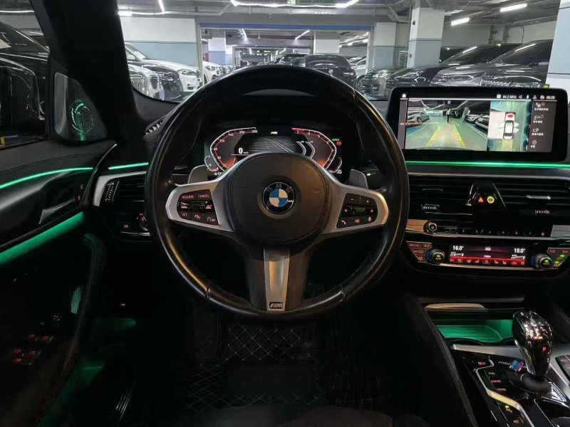 深圳22年宝马5系5