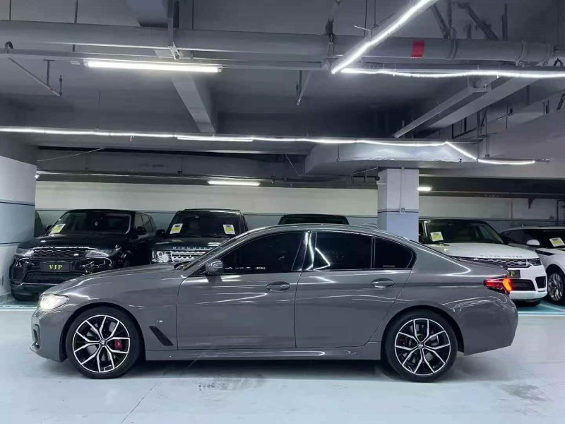 深圳22年宝马5系8