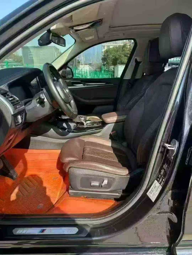 绍兴22年宝马X36