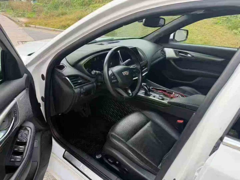 泉州23年大众迈腾4