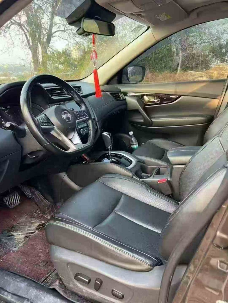 江门20年日产奇骏4