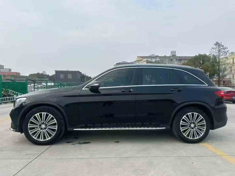 金华17年奔驰GLC8