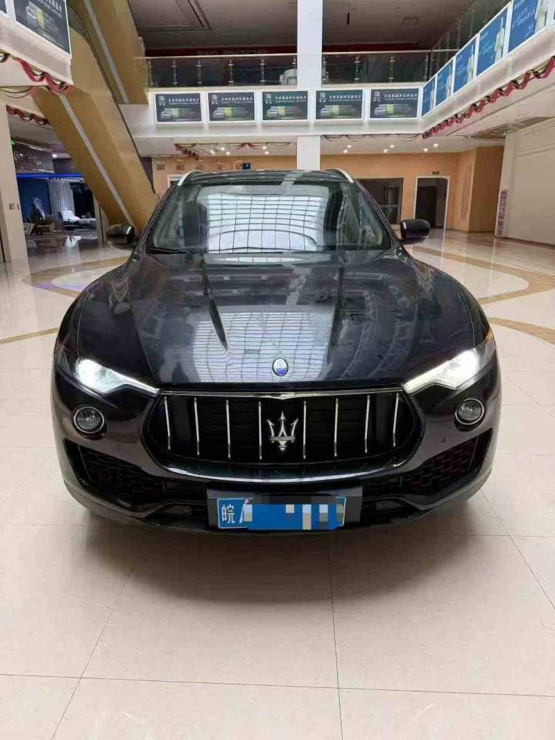 马鞍山17年玛莎拉蒂Levante1