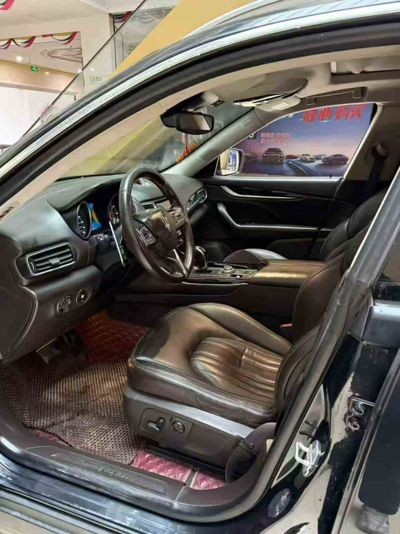 马鞍山17年玛莎拉蒂Levante5