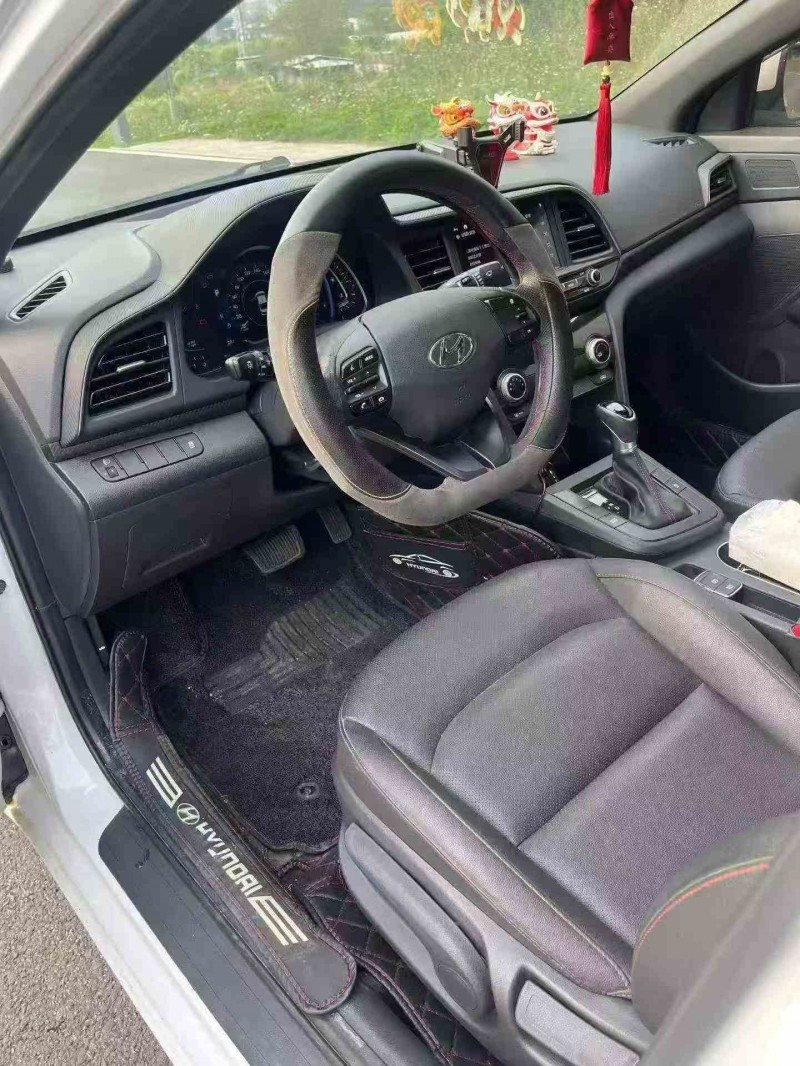 珠海20年现代领动4