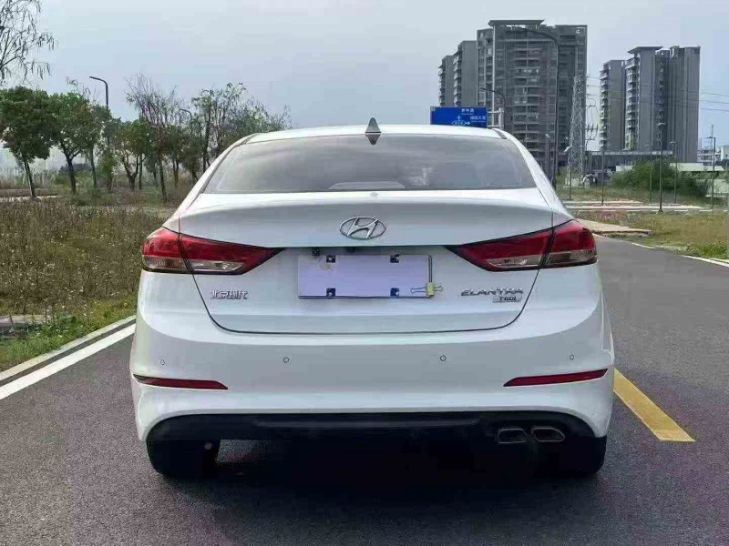 珠海20年现代领动9