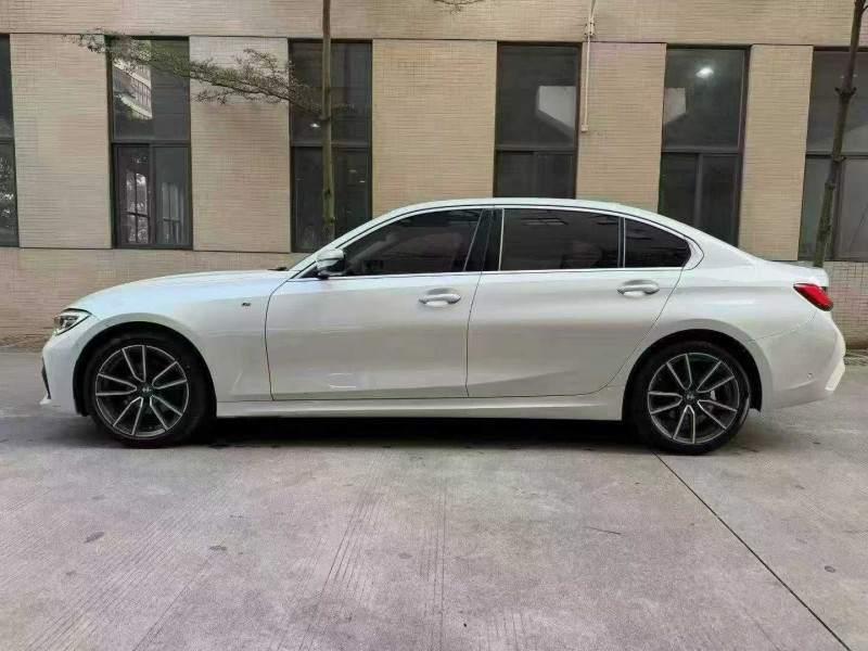 佛山22年宝马3系4