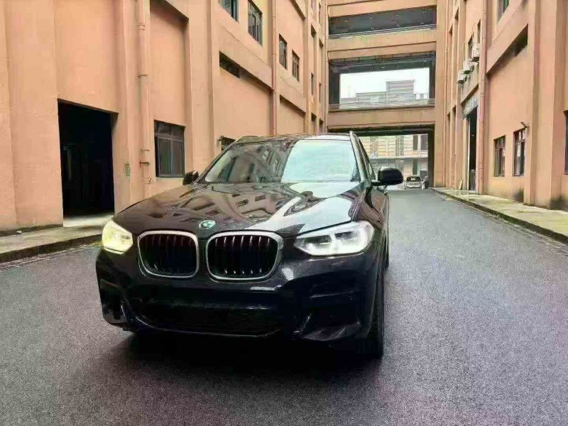 重庆20年宝马X33