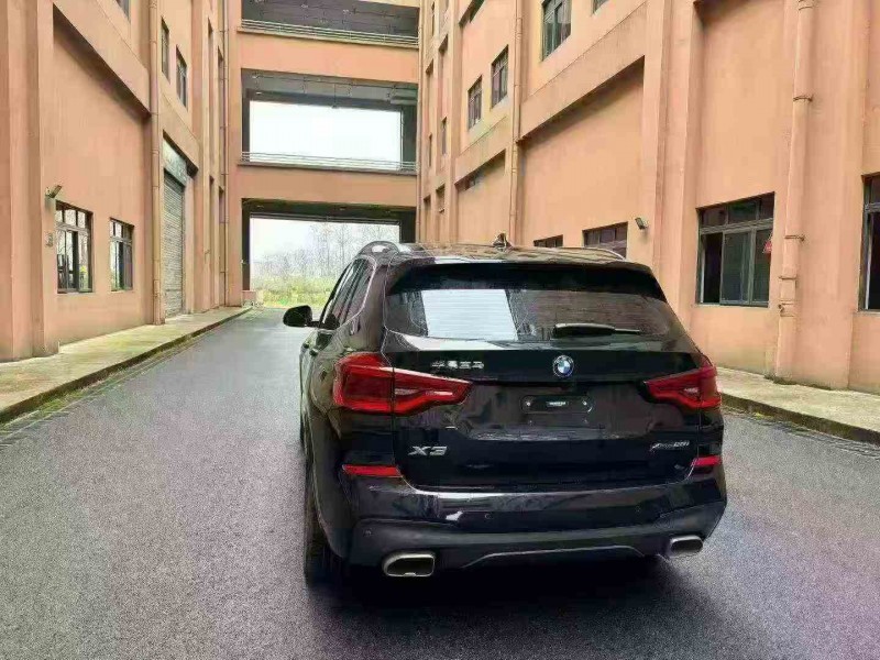 重庆20年宝马X37