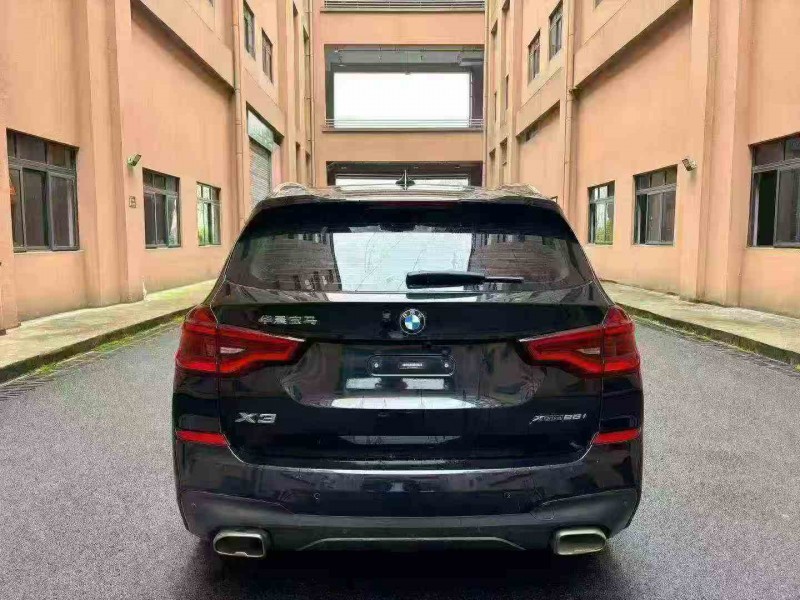 重庆20年宝马X39