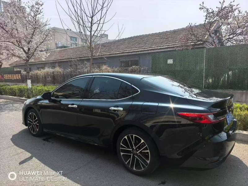 青岛24年丰田凯美瑞5