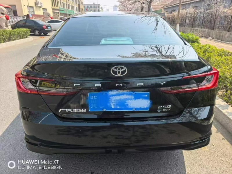 青岛24年丰田凯美瑞9