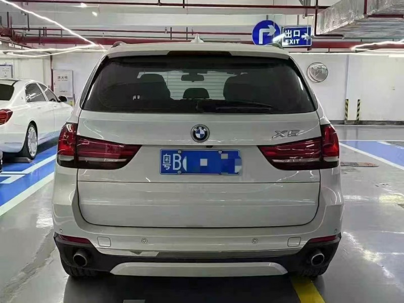 深圳17年宝马X56