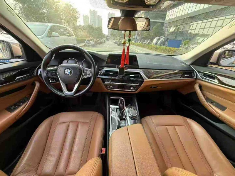 东莞18年宝马5系5