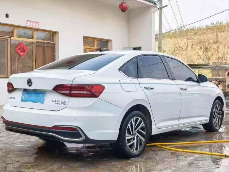 咸阳22年大众朗逸7