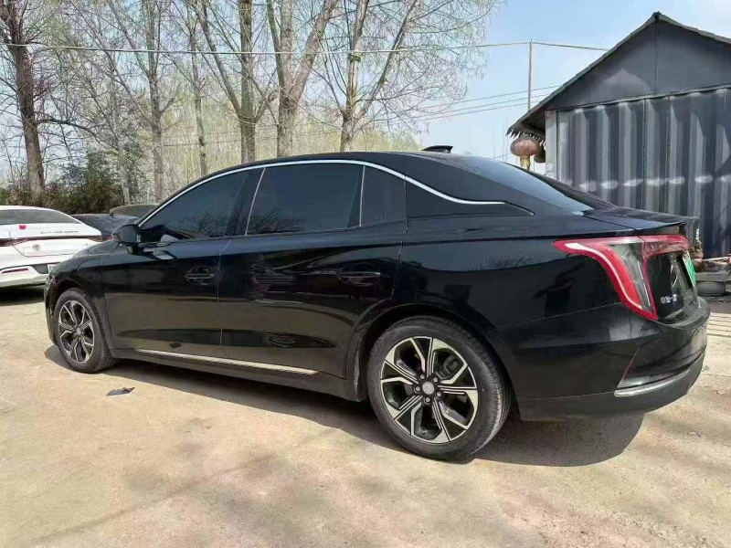 淄博23年红旗E-QM56