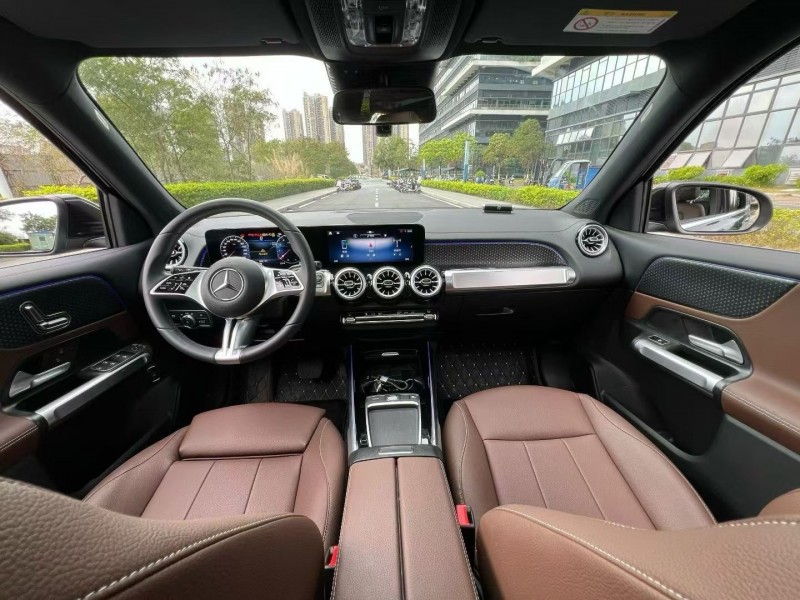 东莞25年奔驰GLB4