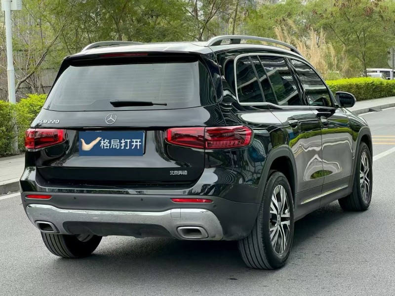 东莞25年奔驰GLB7