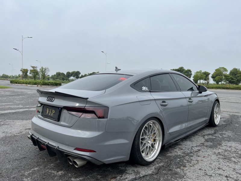 盐城17年奥迪A59