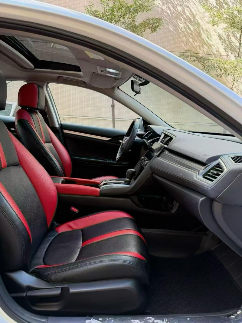 佛山21年本田思域7