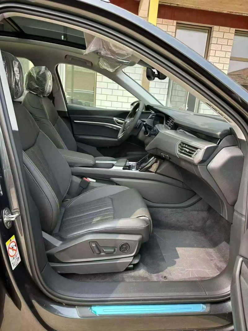 承德25年奥迪Q54