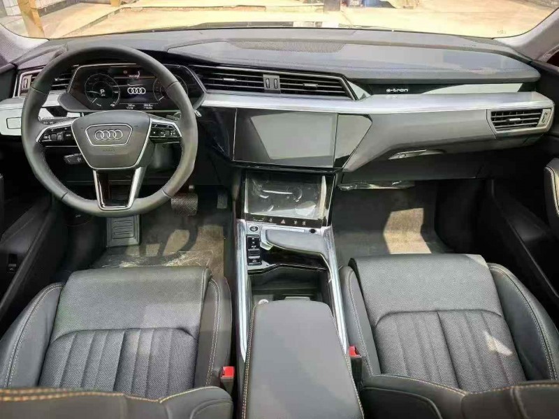 承德25年奥迪Q55