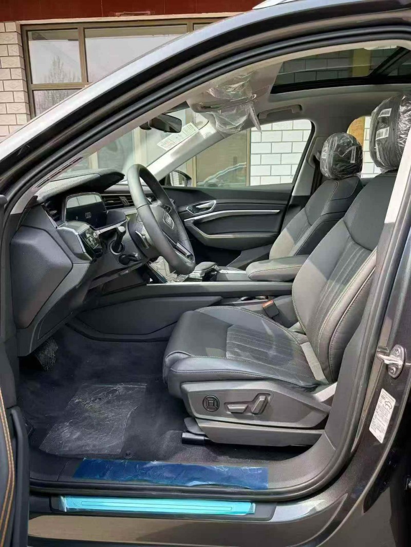 承德25年奥迪Q56