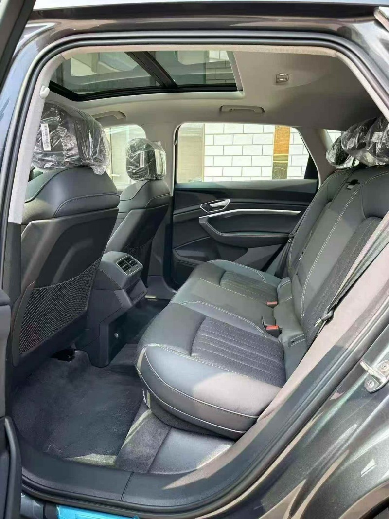 承德25年奥迪Q57