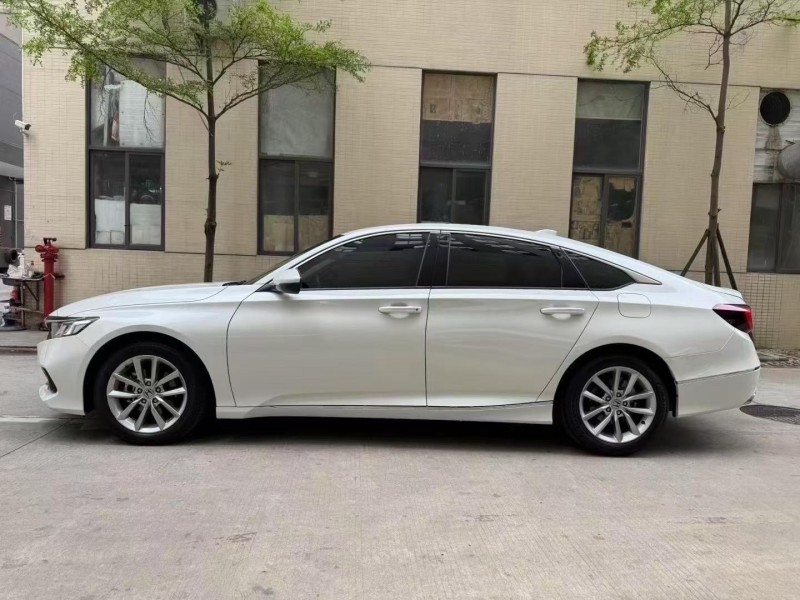 佛山22年本田雅阁5