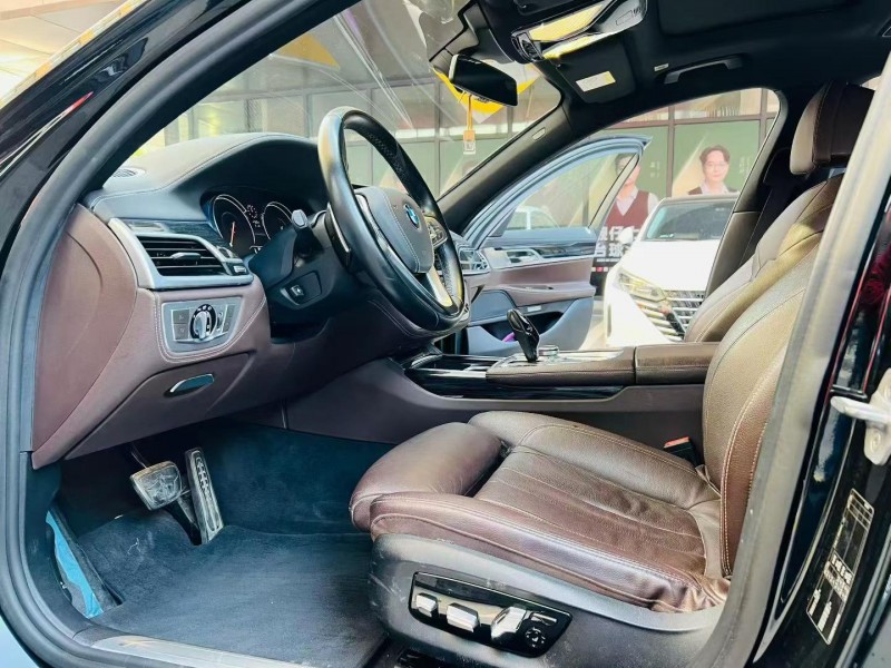 深圳18年宝马7系5