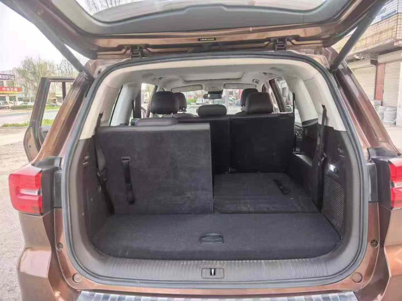 保定19年荣威RX85